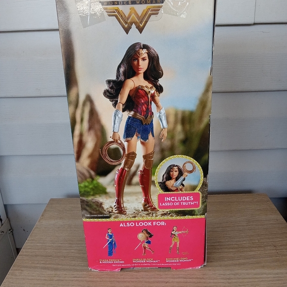 Wonder Woman 12” Doll Mattel Battle Ready Action Figure Gal Gatot Justice League - Picture 6 of 8